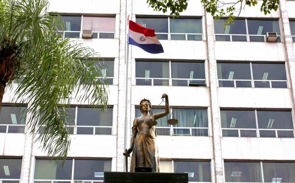 Suspensión temporal del ingreso de expedientes