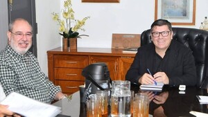 Justo Zacarías se acerca a Dani Mujica y acuerdan obras financiadas por Itaipú en CDE