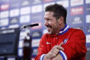 Atlético Madrid celebra los 14 años de Diego Simeone - Fútbol Internacional - ABC Color