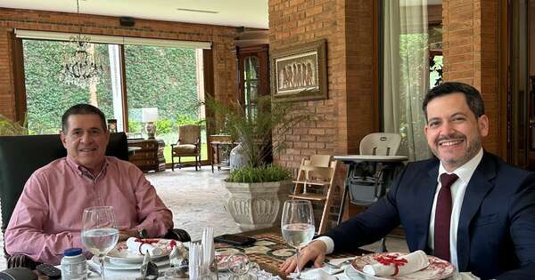 La Nación / Cartes y Latorre evalúan un año de crecimiento y acción social de la ANR