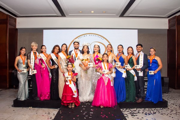 Popular / Primera edición de Figuras y Reina de la Comparsa Fussion 2026.