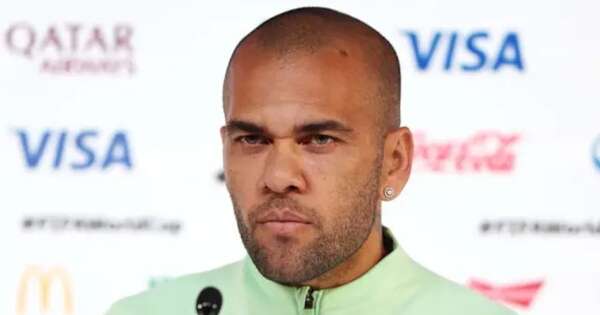 La Nación / Dani Alves compró un club portugués