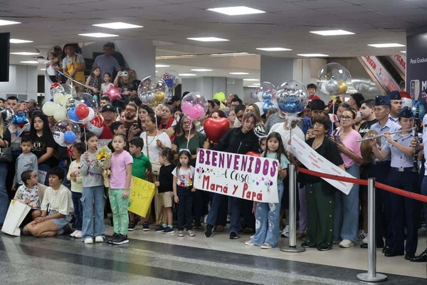 Emoción en el Silvio Pettirossi: Miles regresan por fiestas