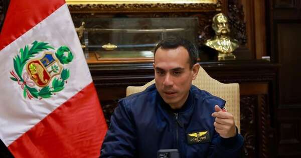 La Nación / Perú registra récord de 34 candidatos presidenciales