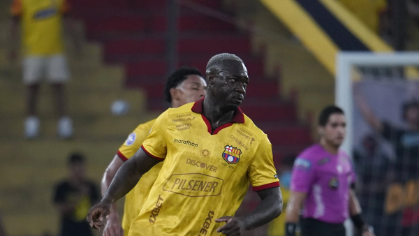 Felipe Caicedo piensa en el retiro tras asesinato de Mario Pineida