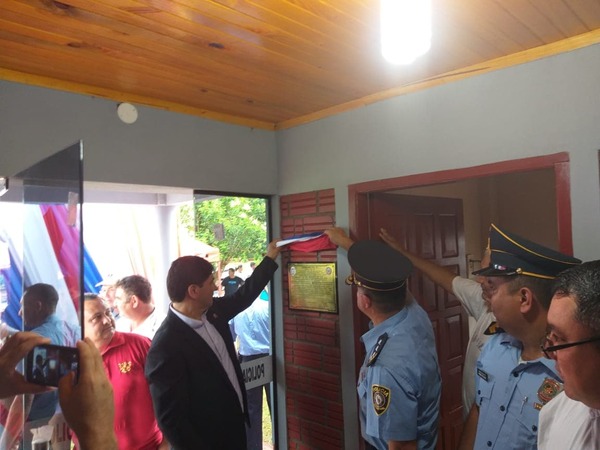 INAUGURAN SEDE DE LA COMISARÍA 81 DE EDELIRA KM 40