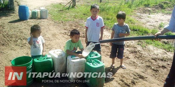 POBLADORES DE ATINGUY CLAMAN POR ABASTECIMIENTO DE AGUA POTABLE.