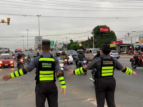 Recomendaciones y advertencias de la Caminera para estas fiestas - trece