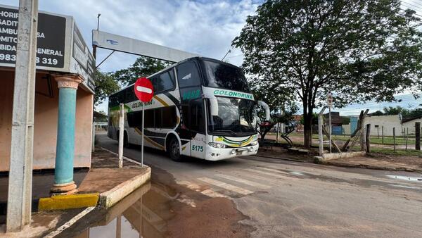 Intenso movimiento de pasajeros en la Terminal de Ómnibus de Concepción en la mañana de Nochebuena - Concepción al Día