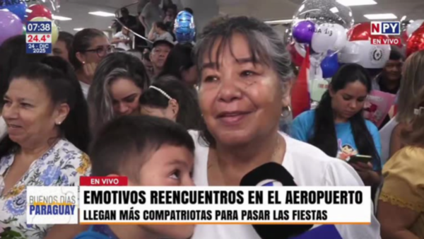 ¡Abrazos que acortan distancias! Emotivos reencuentros navideños en el Aeropuerto Silvio Pettirossi