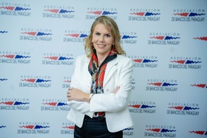 Liz Cramer: "El paraguayo ya está teniendo colchón financiero"