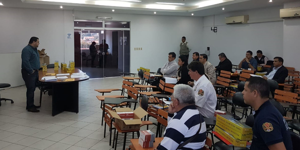 ENTREGAN NUEVOS DETECTORES DE METALES PARA PENITENCIARÍAS DEL PAÍS