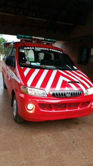 DOS MOTOCICLISTAS GRAVEMENTE HERIDOS TRAS ACCIDENTE EN TOMÁS R. PEREIRA.
