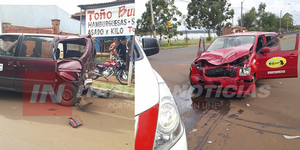 TRIPLE CHOQUE EN B° SAN PEDRO CON SEMÁFOROS DE ADORNO