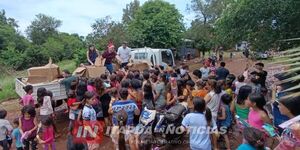 CHEBA CUMPLE 8 AÑOS ENTREGANDO JUGUETES EN NAVIDAD