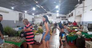 La Nación / En CDE, hortigranjeros vendieron por más de G. 220 millones en feria de Navidad