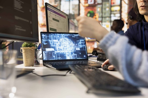 MITIC: 600 becas para diplomados TIC con salida laboral