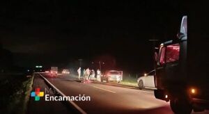 Motociclista pierde la vida tras choque en cadena con animal vacuno en Gral. Delgado
