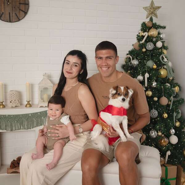 Ronaldo Dejesús celebra la Navidad a pura familia - Gente - ABC Color