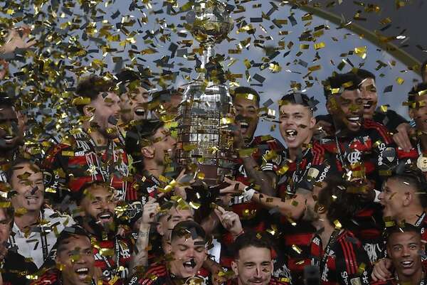 Flamengo lidera la clasificación brasileña de clubes - Fútbol Internacional - ABC Color