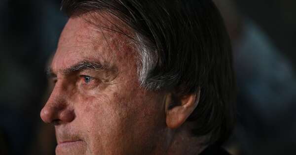 La Nación / Jair Bolsonaro fue operado “con éxito” por hernia en Brasilia