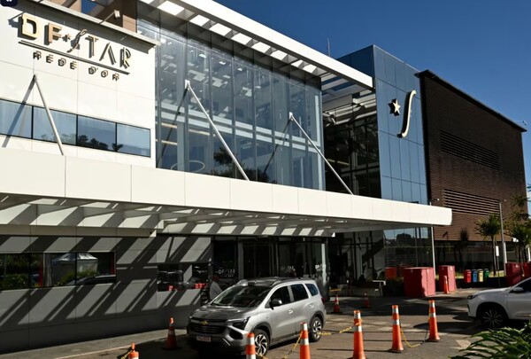 Jair Bolsonaro fue operado «con éxito» por una hernia