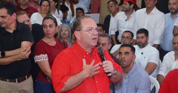 La Nación / Camilo Pérez lidera sondeo de la interna colorada en Asunción