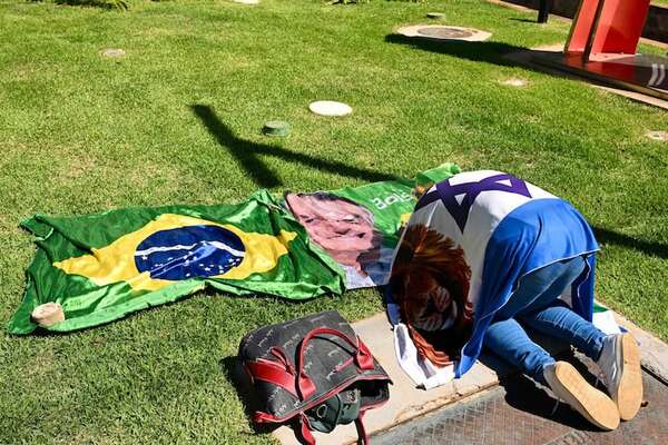 Cómo está Jair Bolsonaro tras su cirugía navideña - Mundo - ABC Color