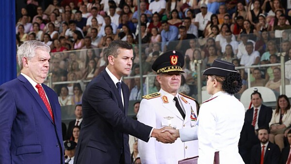 Ejecutivo promulgaascensos dentro de la Policía Nacional