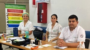 Navidad en hospitales: Guardias y vocación al son de los villancicos