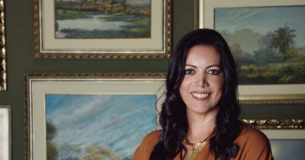 La Nación / Verónica Viedma Paoli explora la flora paraguaya con “Herbarium”