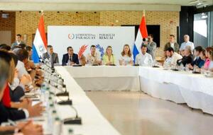 Peña se declara insatisfecho con todos los ministerios y advierte que nadie tiene el cargo asegurado