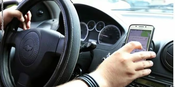 Alta demanda eleva hasta 250% los precios de viajes por aplicaciones - ADN Digital