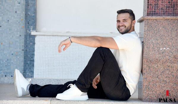 Renato Gómez | Pausa