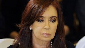Cristina Fernández continuará ingresada por complicaciones tras apendicitis