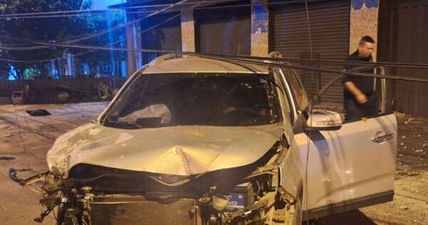 Diario HOY | Conductor perdió el control y chocó contra columna