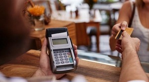 Importante aumento en compras con tarjetas