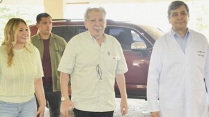 “Serenata navideña” de Calé en el hospital causó revuelo y críticas