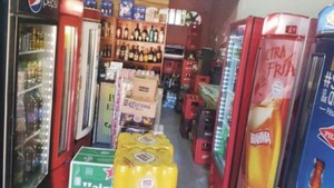 Insólito: robó 7 packs de cerveza en Nochebuena