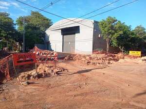 Termina el año y las obras en San Pablo siguen inconclusas, con calles rotas y accidentes - Nacionales - ABC Color