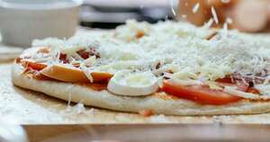 Pioneros en queso rallado alistan debut exportador a Perú