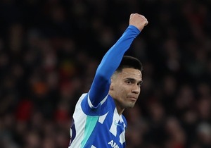 Diego Gómez anotó en la caída de Brighton frente al Arsenal | Unicanal