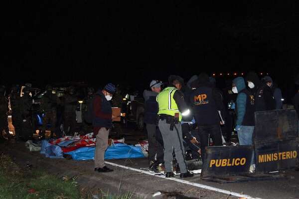 Guatemala: al menos 15 personas fallecen en accidente de autobús - Mundo - ABC Color