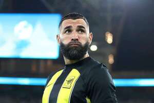 El Al Ittihad de Benzema derrota a Al Shabab - Fútbol Internacional - ABC Color