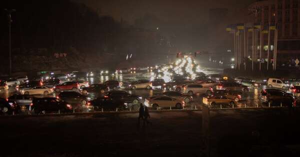 La Nación / Rusia redobla ataques antes de ronda de paz