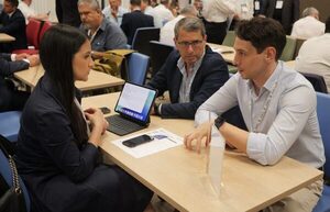 Agregados comerciales en el exterior y empresarios exploraron oportunidades de exportación