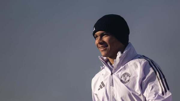 Diego León, bien valorado en el Manchester United