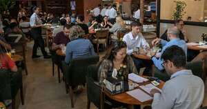 La Nación / Mayor formalización, desafío 2026 del rubro gastronómico