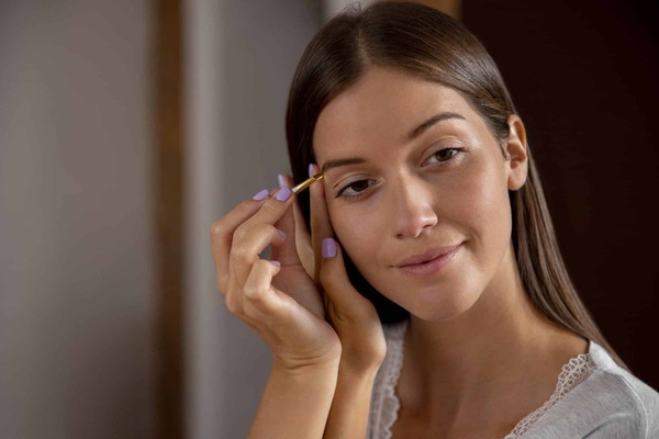 Rutina de cuidados básicos para unas cejas perfectas
