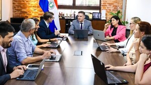 Licitación de casi G. 62.000 millones de Mitic sigue con sospechoso retraso